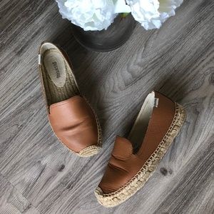 soludos leather smoking slipper